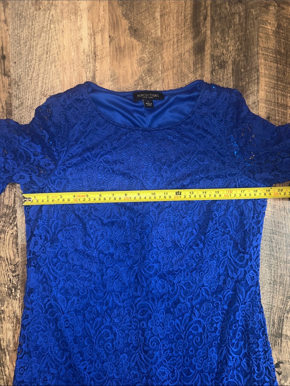 Perceptions New York Lace Boat Neck Shift Dress in a gorgeous sapphire blue! - Picture 7 of 9